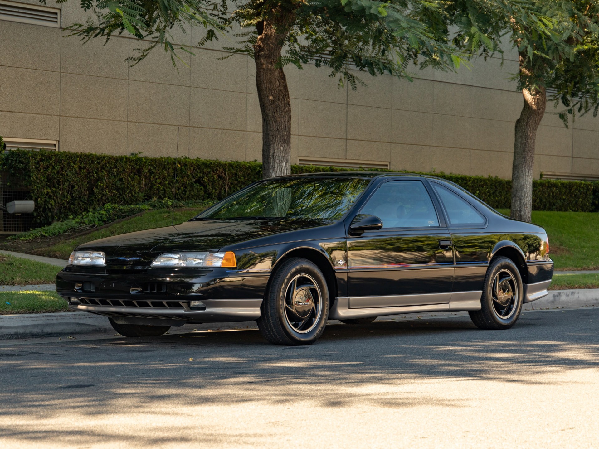 1990 Ford Thunderbird