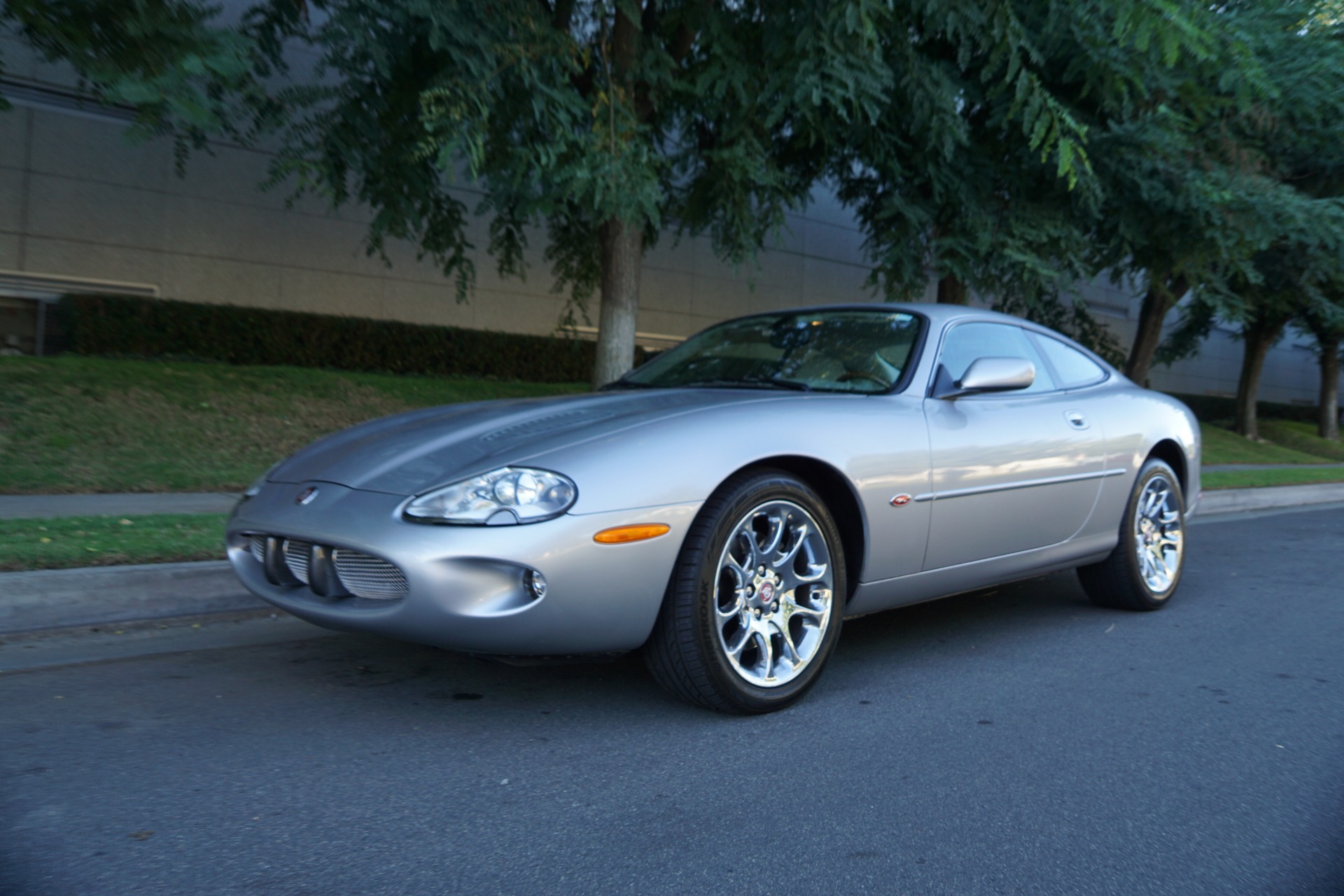 2000 Jaguar XKR