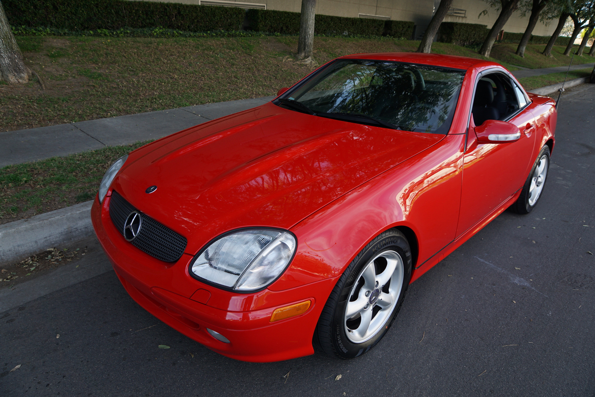 2004 Mercedes-Benz SLK320